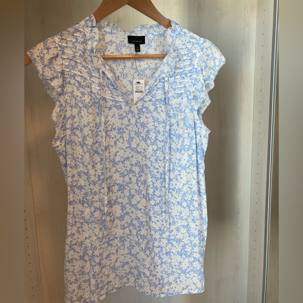Talbots Pintuck Yoke Shell Floral Blouse